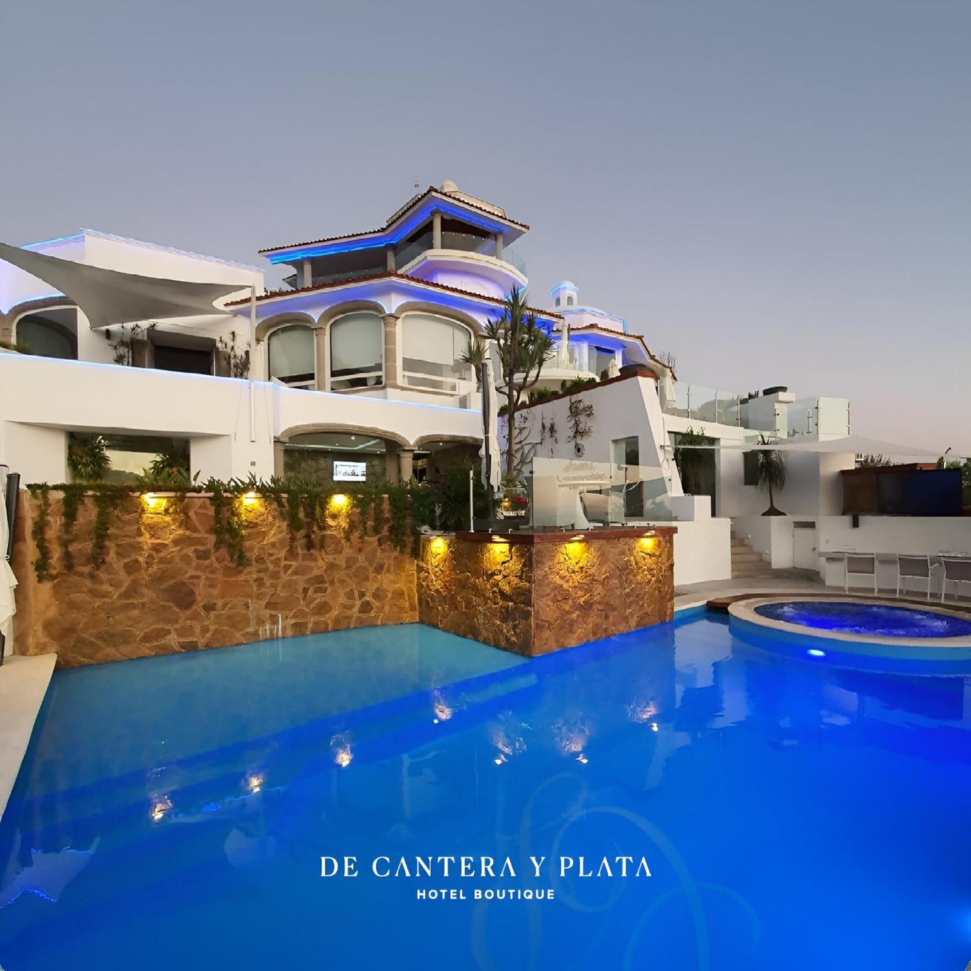 De Cantera Y Plata Hotel Boutique 태스코 데 알라르콘 외부 사진